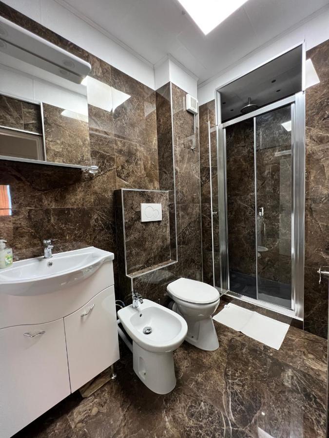 Aniversarium Grand Apartment Năvodari Exterior foto